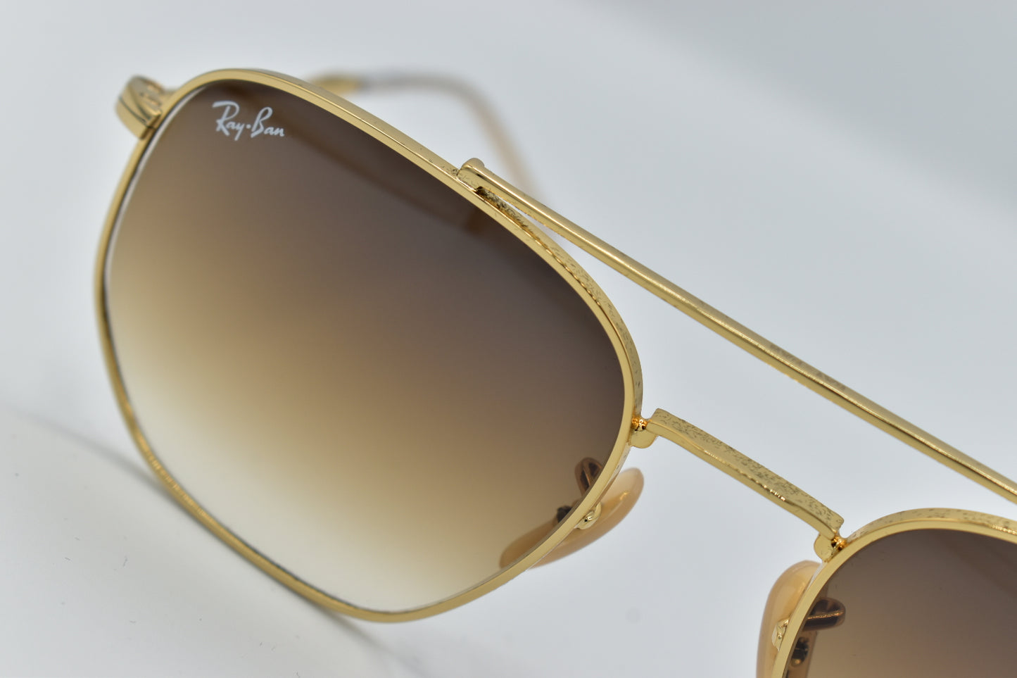 Ray-Ban